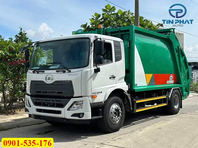 Xe Ép Rác 14 Khối UD Trucks PKE250 (Nâng Kẹp) 44 Xe ép rác 14 tấn UD trucks cabin xe màu trắng, động cơ NK Nhật bản, bền bỉ.