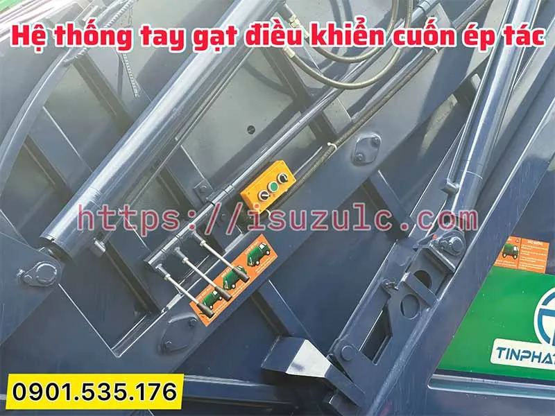 Xe Ép Rác Hyundai H150 2,5 Khối - 900 Kg 31 Tay gạt hệ thống cuốn ép rác Hyundai H150