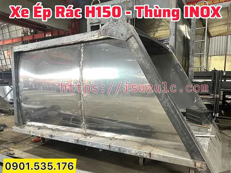 Xe Ép Rác Hyundai H150 2,5 Khối - 900 Kg 30 Thùng inox 430 xe ép rác hyundai H150, bảo hành 3 năm