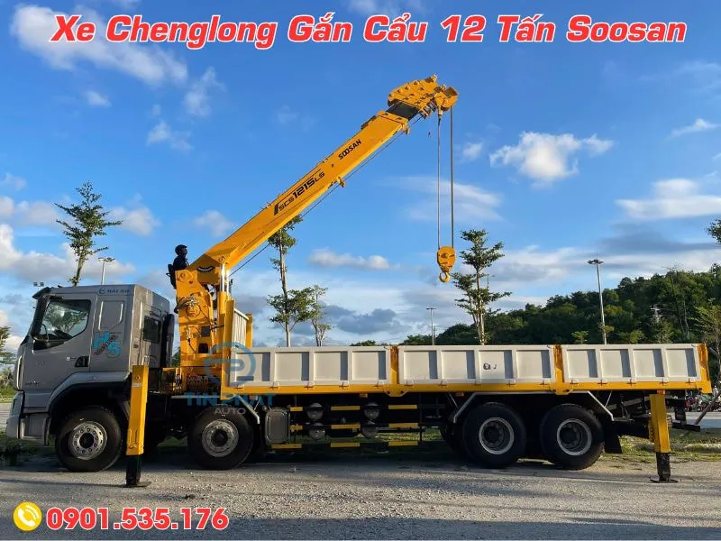 Xe Chenglong 4 Chân Gắn Cẩu Soosan SCS1215 (Mới Nhất 2025) 33 xe cẩu chenglong 4 chân 12 tấn giá tốt nhất hiện nay. hỗ trợ trả góp 80%