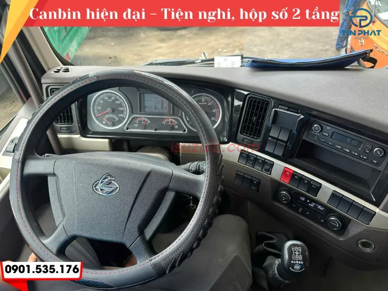 Xe Ép Rác 24 Khối Chenglong H5 (Càng Gắp) 26 Nội thất xe ép rác 24 khối chenglong h5, hiện đại,tiện nghi mới nhất 2025
